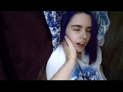 ❤️ زما خور په الماری کې وموندله او د هغې سره یې مرسته وکړه ❤️❌ جنس